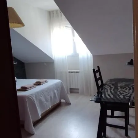 La Casa De Papel,atico Duplex , Proximo Vega Y Centro Ciudad